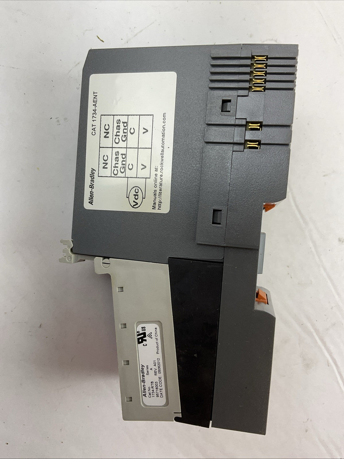 ALLEN BRADLEY 1734-AENT FW 3.010 SER A NETWORK ADAPTOR OUTPUT 5VDC 1A