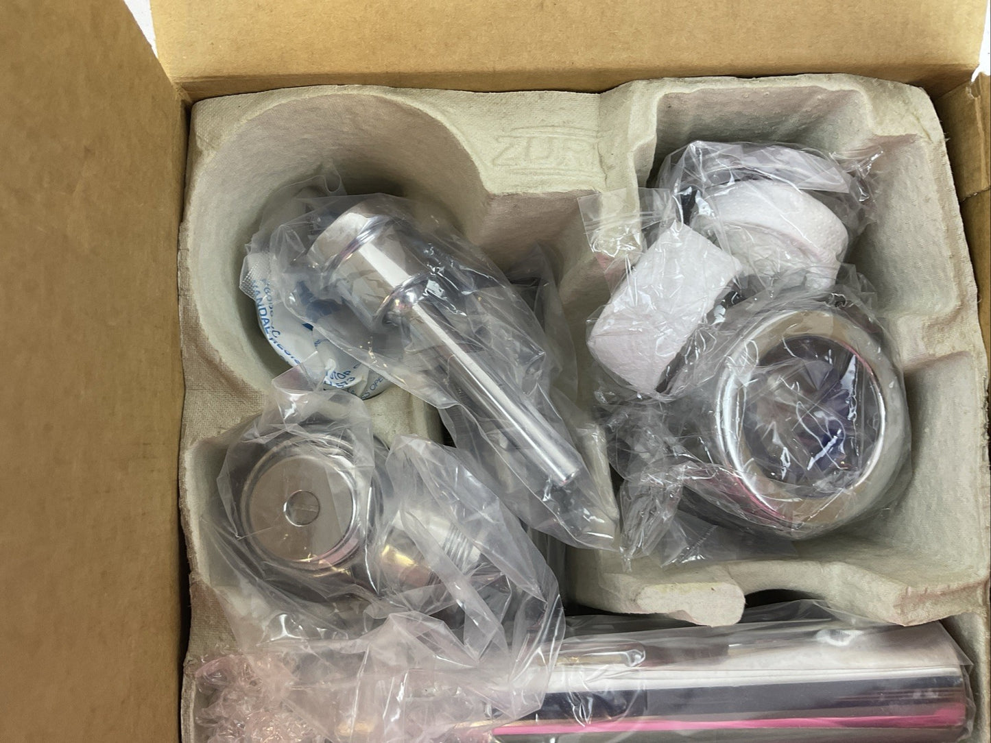 ZURN Z6000PL-WS1 WATER CLOSET FLUSH VALVE SO/TO # 17030859 1.6gpf / 6.0Lpf