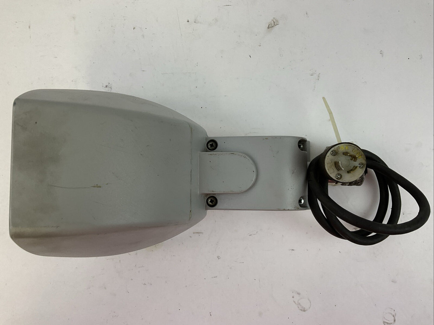 SCHMERSAL TFH 232-22 FOOT PEDAL AC-15 Ui 500V Uimp 6kV 240VAC 10A TYPE 5