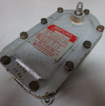 NAMCO EA800-20960 SNAP-LOCK SNAP SWITCH for HAZARDOUS LOCATIONS - NEW SURPLUS