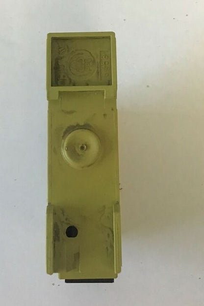 PILZ PZE X4P 24VDC 4N/O 2,5W SAFETY RELAY ***LOTOF2***