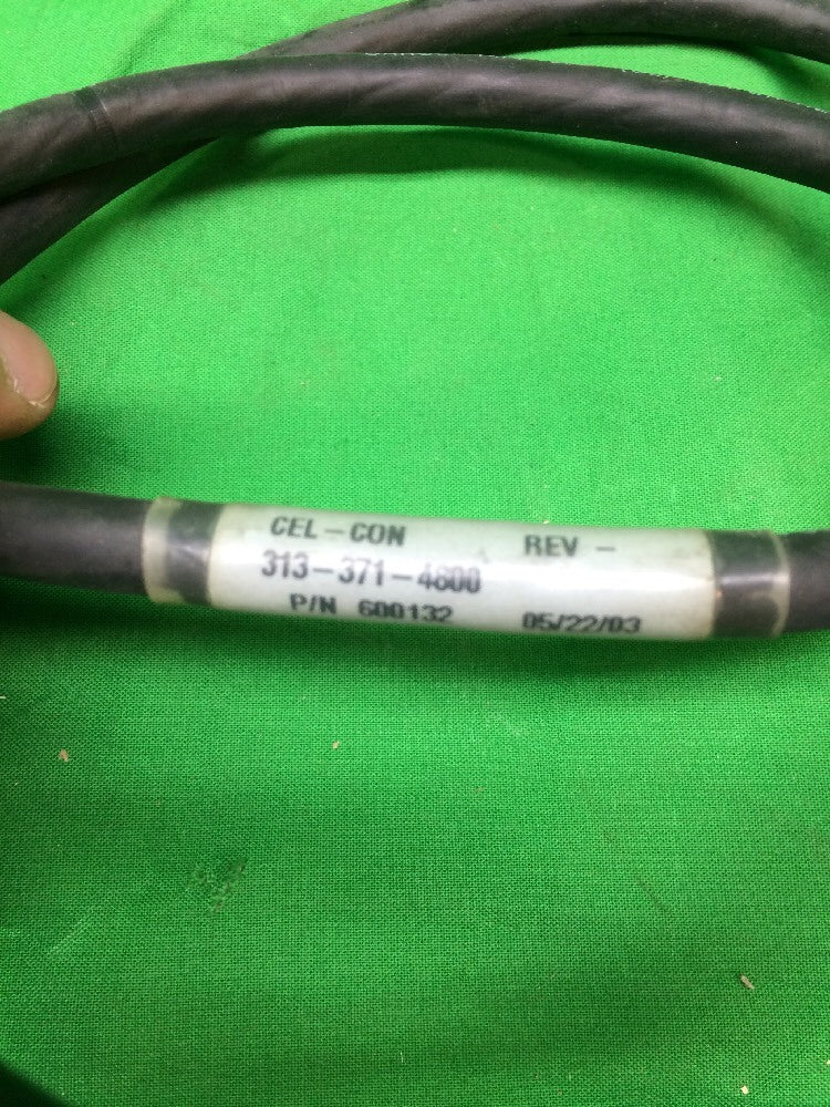 CEL-CON 600132 CABLE, 4 FT, CONNECTOR 4 PIN FEMALE, 90_, 300 V