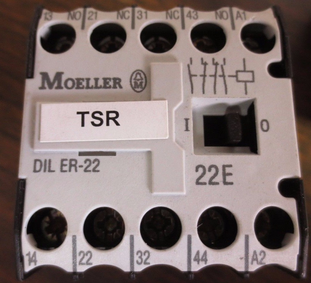 KLOCKNER-MOELLER DIL ER-22 CONTACTOR RELAY - 22E - LOT of 2
