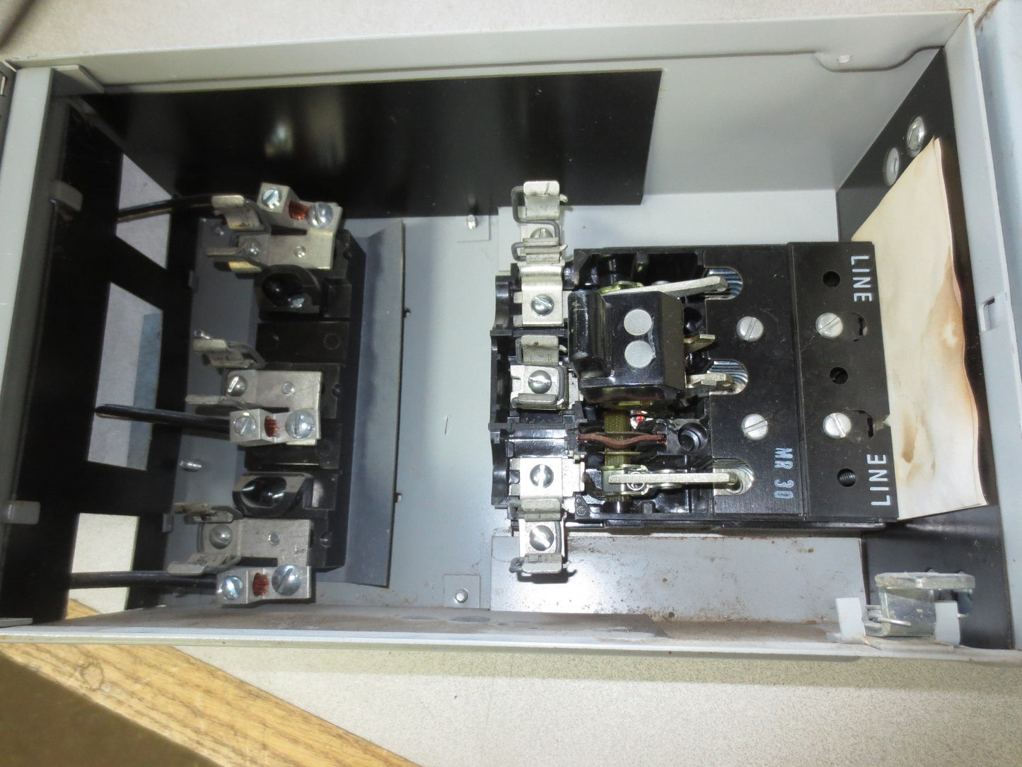 GENERAL ELECTRIC THFP361L TWIN PANELBOARD SWITCH - 30A, 600VAC, 3-POLE