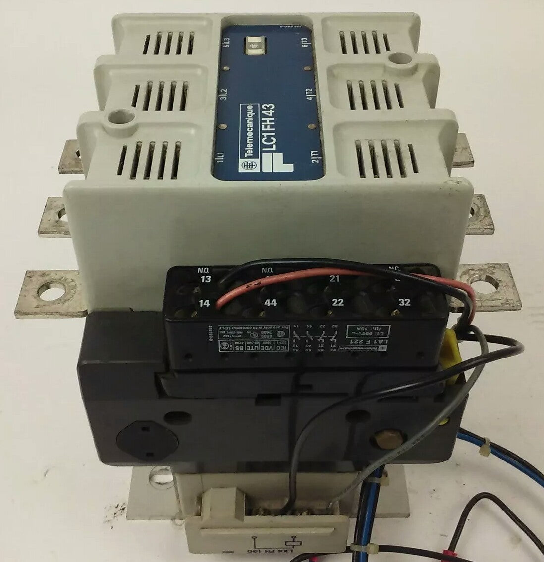 TELEMECANIQUE LC1FH43 CONTACTOR 3PH 600VAC 150HP 200A LA1F221 LX4 FH 190VDC