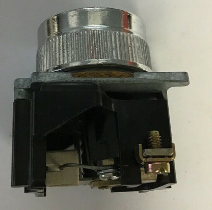 CUTLER HAMMER 10250T201 INDICATING LIGHT W/O BULB & COVER 120VAC/DC