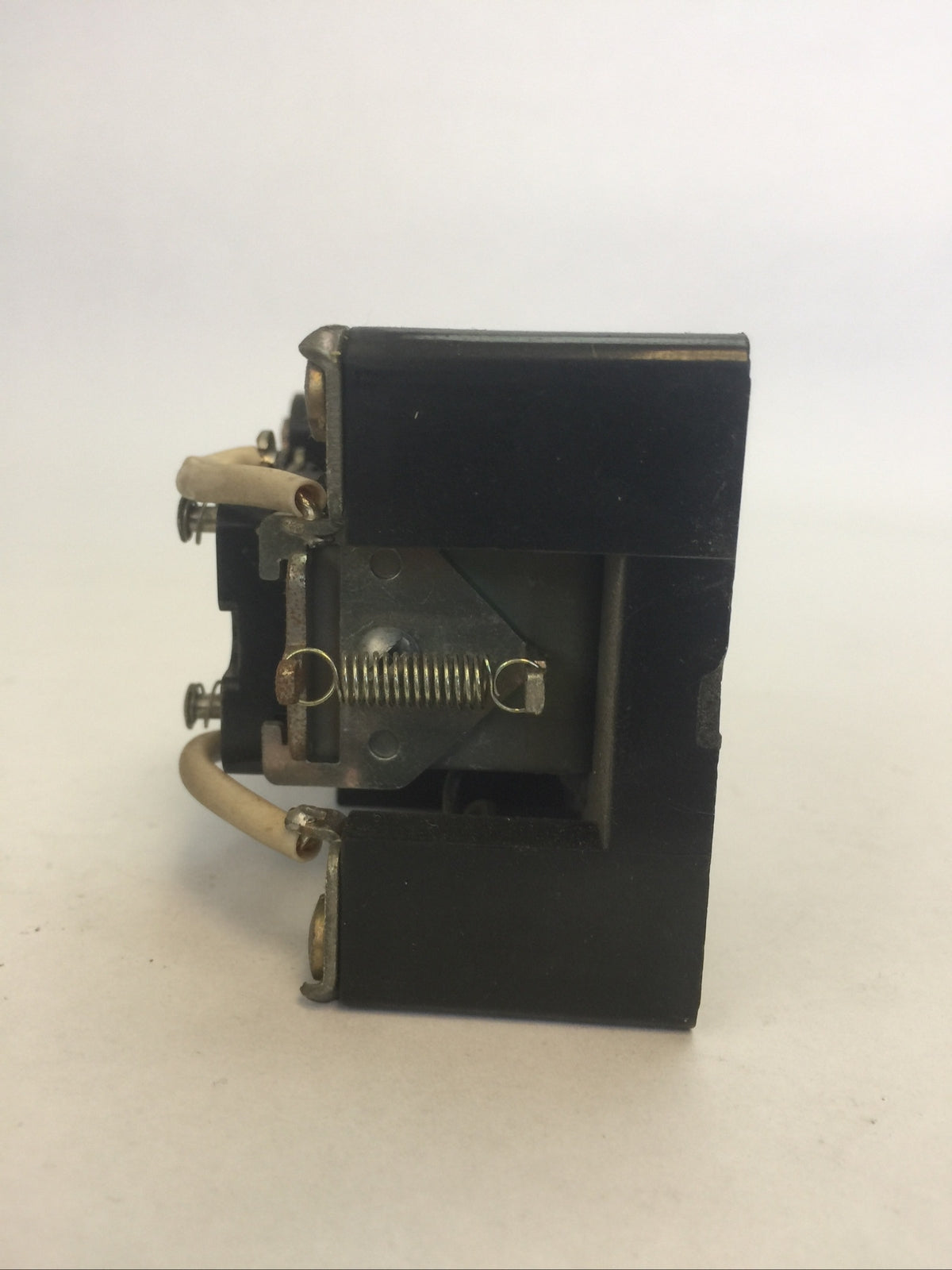 LINE ELECTRIC STA-2A RELAY 25AMP 1HP 2POLE 120VAC