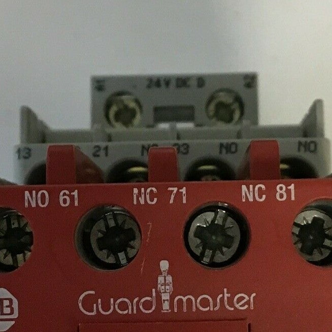ALLEN BRADLEY 700S-CF440DJC GUARD MASTER CONTROL RELAY