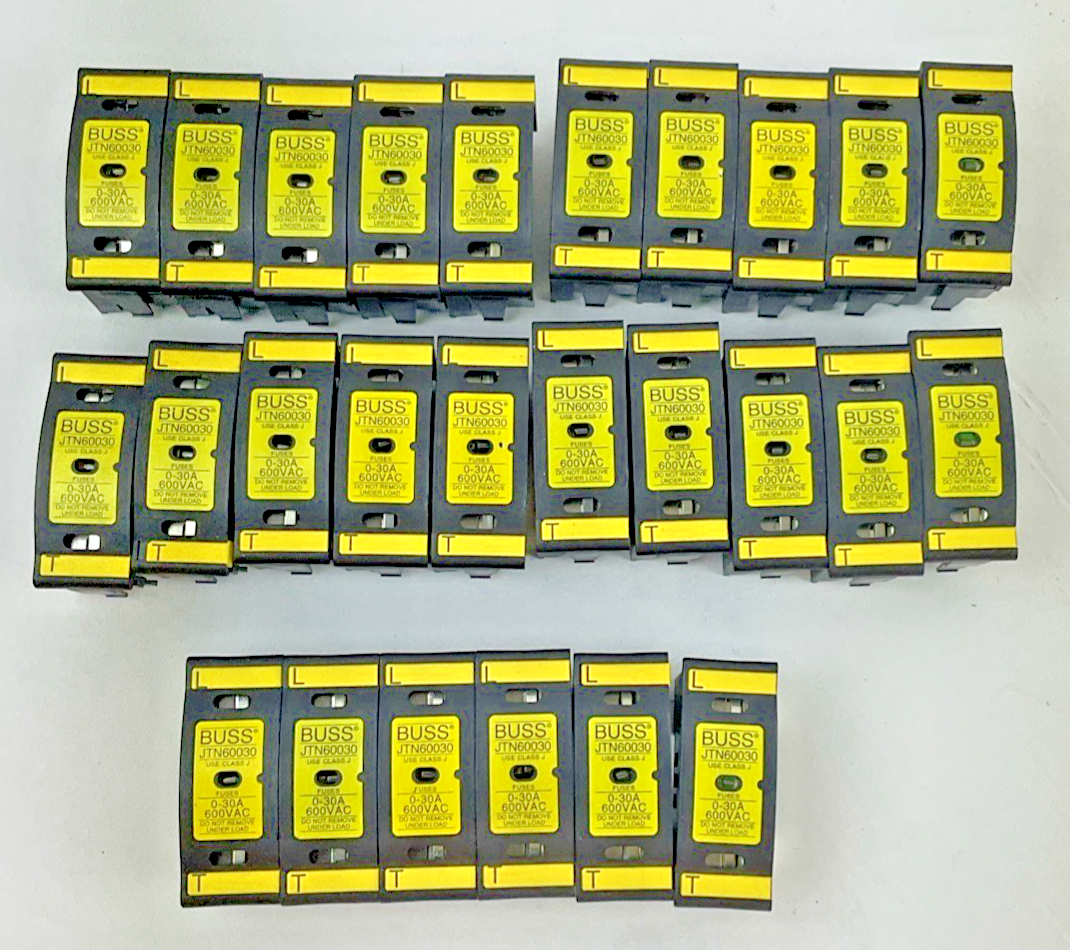 BUSS JTN60030 FUSE HOLDER 30A 600VAC CLASS J ****LOTOF26****