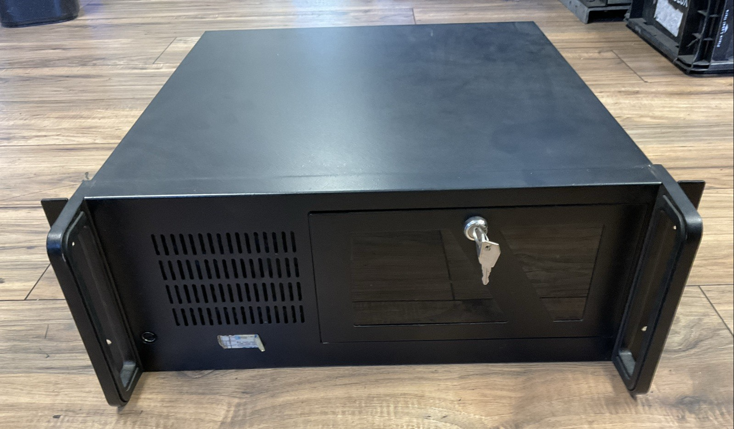 AXIOMTEK AX61400TB-RC-NP INDUSTRIAL COMPUTER CHASSIS