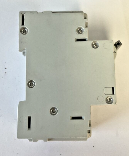 ALLEN BRADLEY 1492-CB3G060 CIRCUIT BREAKER 6A 3HP SER.C ***LOTOF3***