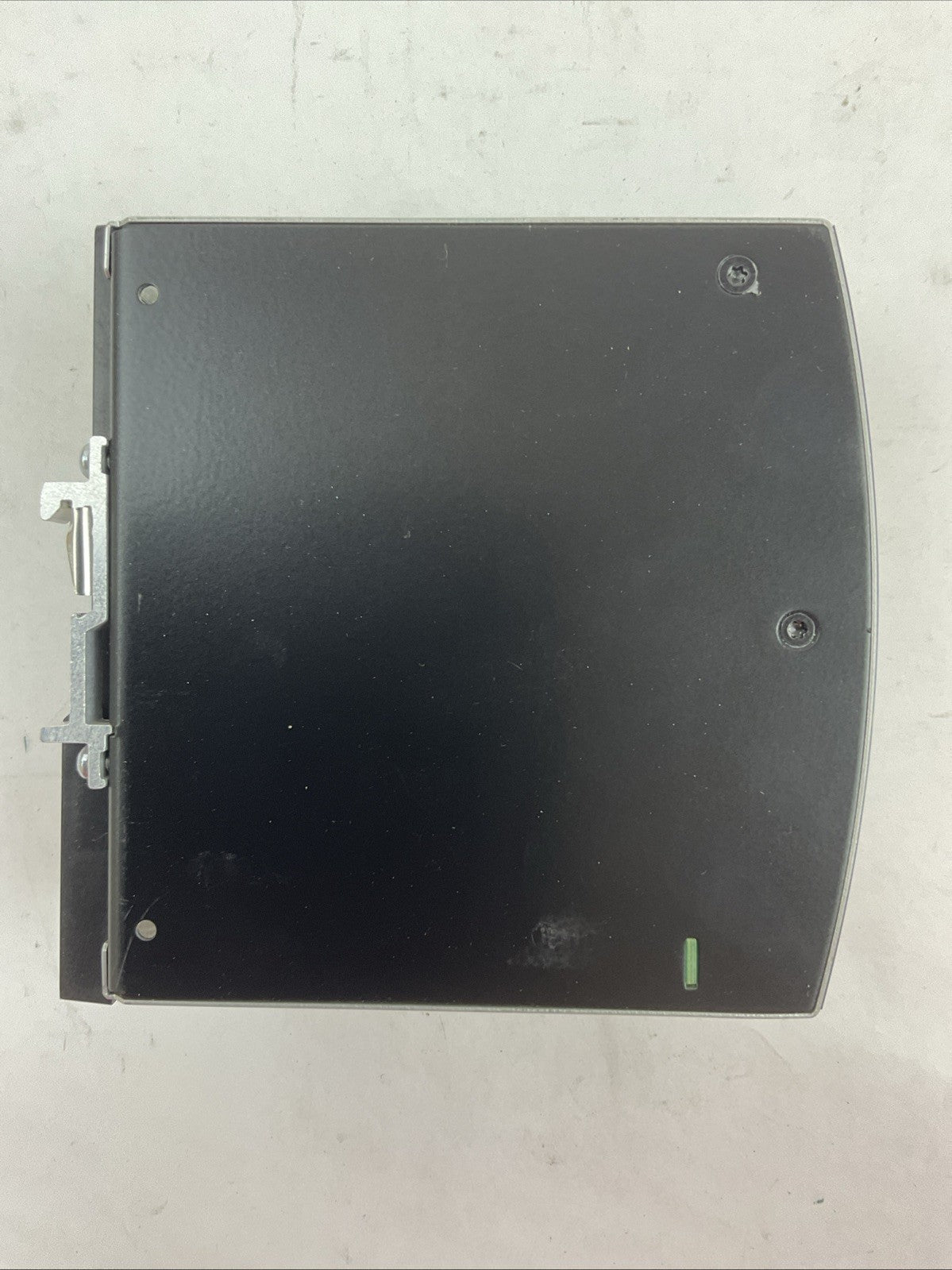 PULS PIC480.241D POWER SUPPLY OUTPUT 24-28VDC INPUT 100-240VAC 5.4-2.4A 50-60HZ