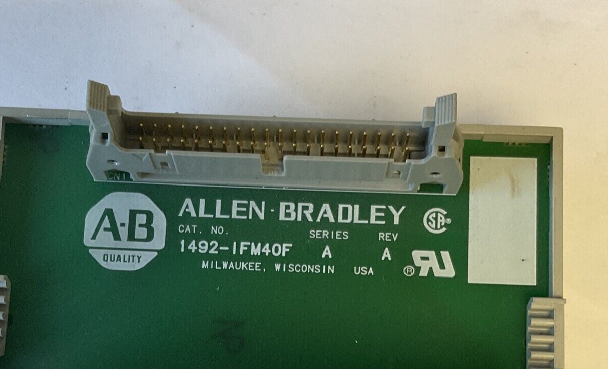 ALLEN BRADLEY 1492-IFM40F INTERFACE MODULE SER.A REV.A