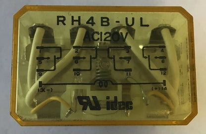 IDEC RH4B-UL RELAY 120/240VAC 30VDC***LOTOF2***