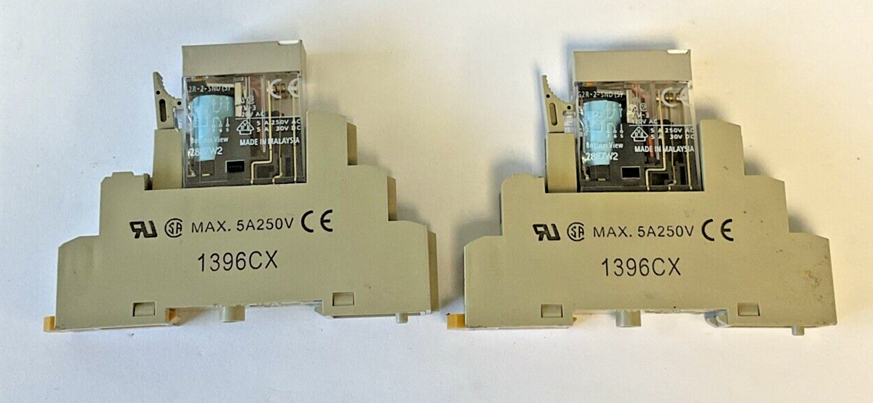 OMRON 1396CX SOCKET 5A 250V W/ G2R-2-SND RELAY ***LOTOF2***