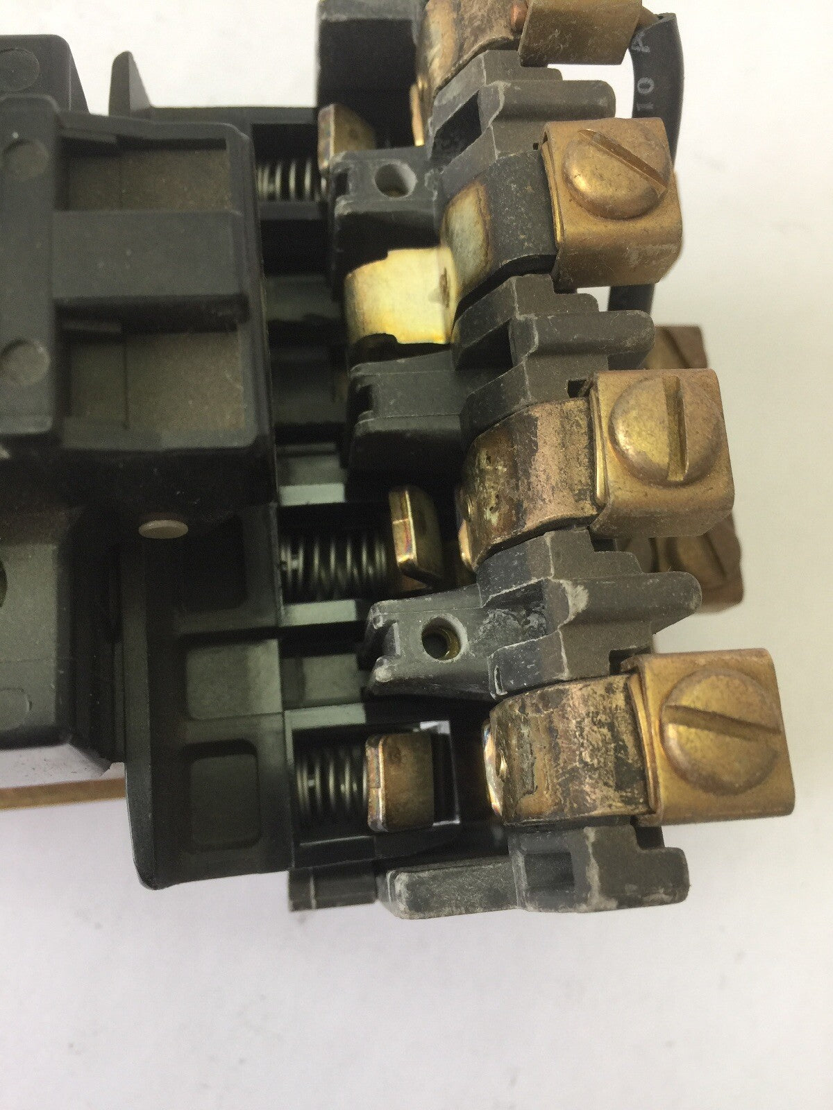 ALLEN BRADLEY 202AC-F718039/1 DC CONTACTOR 250VDC 3NO-1NC 71A86 COIL 120V 60HZ