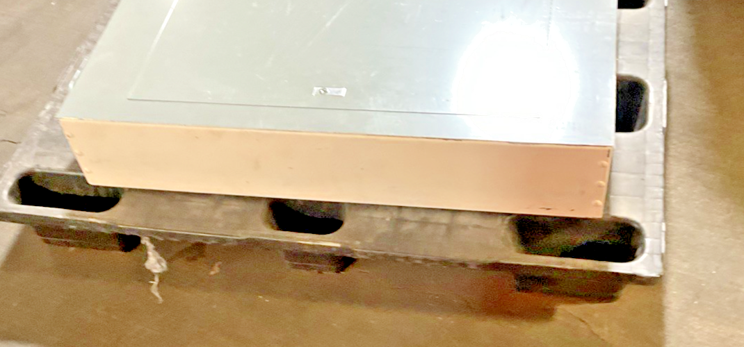 SQUARE D NH1B-30727-6B PANELBOARD 100A 480V 3PH 3WIRE