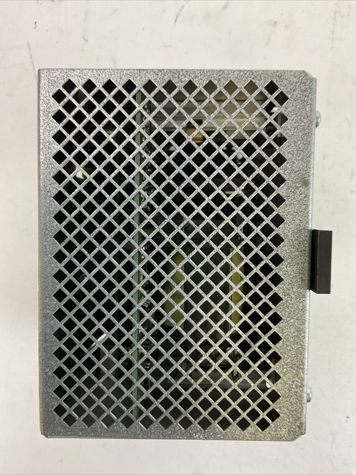 PULS SL10.100 POWER SUPPLY OUTPUT 24VDC 10A INPUT 100-120/220/240VAC 6.0/2.8A