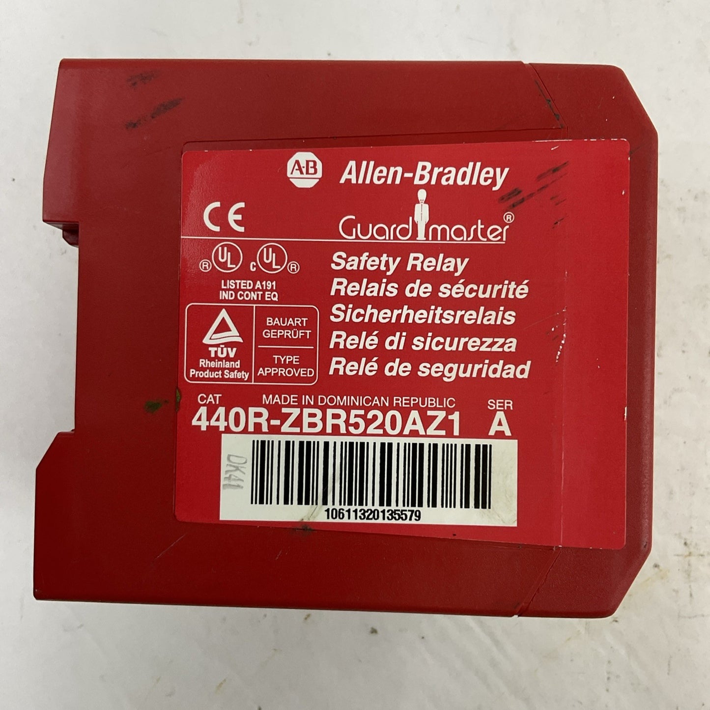 ALLEN BRADLEY 440R-ZBR520AZ1 SER A 120VAC 24VDC GUARD MASTER SAFETY RELAY
