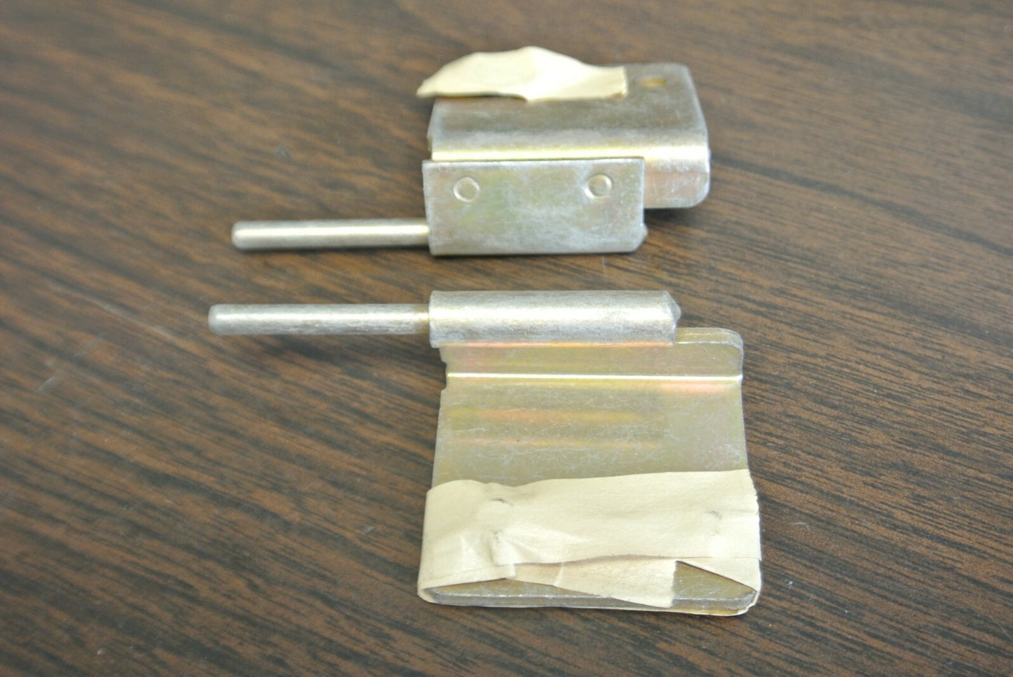 ALLEN-BRADLEY DOOR HINGE HARDWARE / NEW SURPLUS