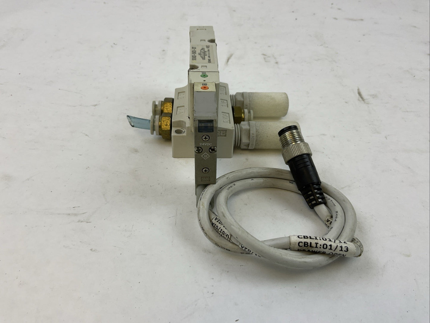 SMC SV2400-5W2U-02T SOLENOID VALVE 0.2-0.7MPa