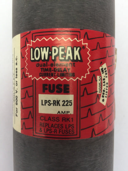 BUSSMAN LPS-RK 225 LOW PEAK DUAL ELEMENT TIME DELAY CURRENT LIMITING (LOT OF 3)