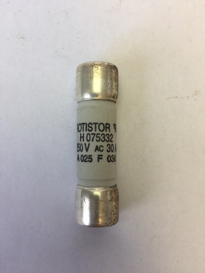 FERRAZ SHAWMUT A025F030 PROTISTOR FUSE 250VAC 30AMP H075332 (LOT OF 10):8