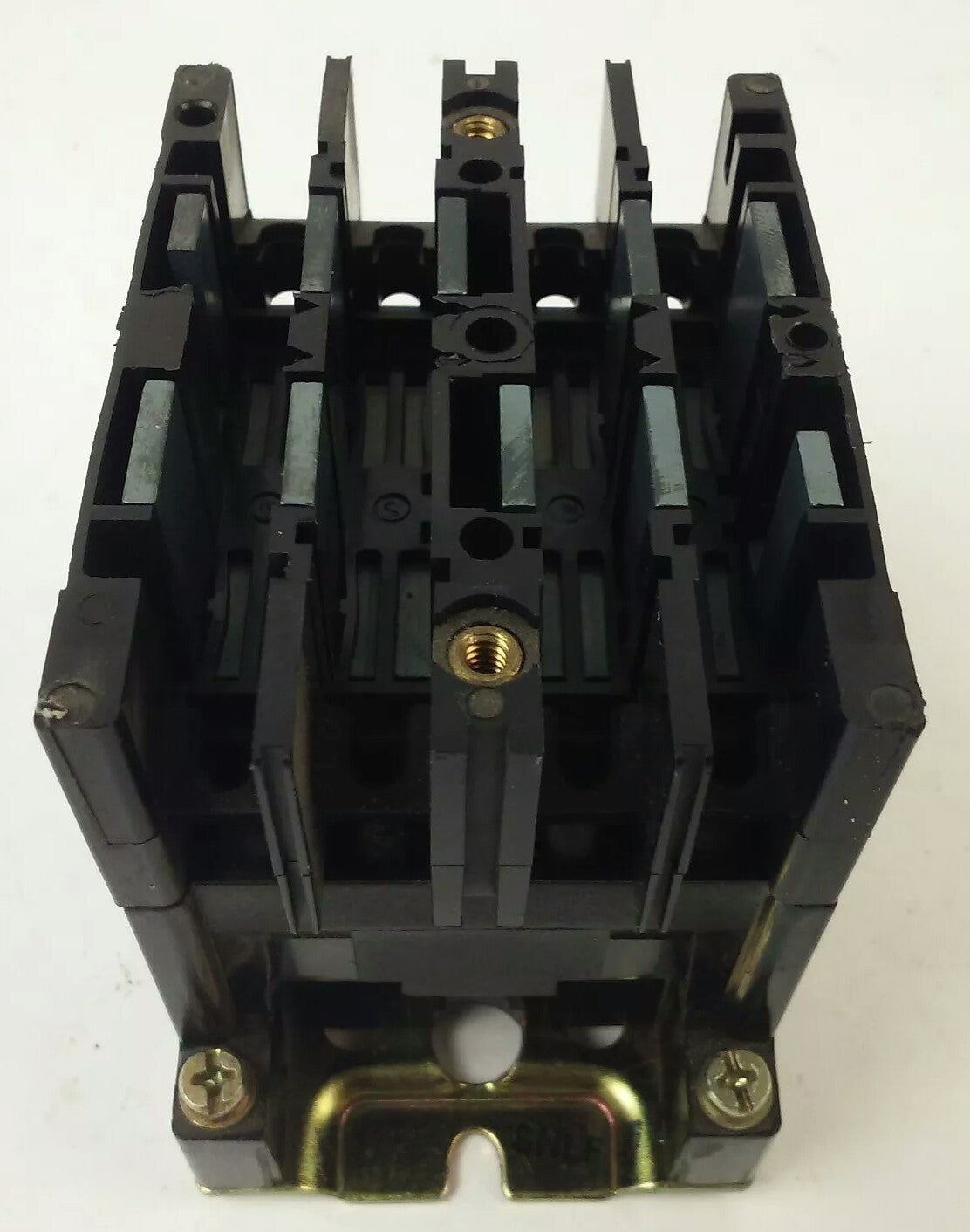 ALLEN BRADLEY 700DC-R220Z1 SER.B, 600V, 30A, 115-125V DC COIL, MISSING PARTS