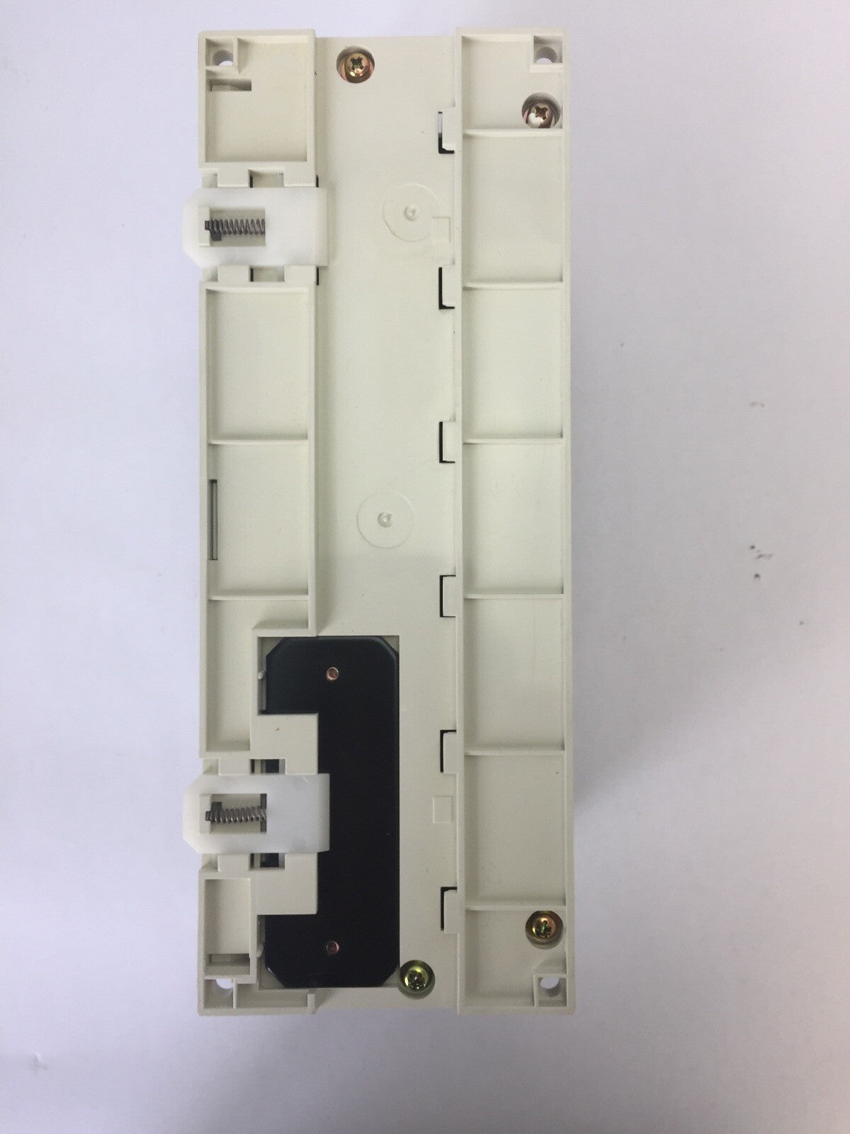 ALLEN BRADLEY 1745-E103 SLC 100 PROGRAMMABLE CONTROLLER  LINE VOLTAGE 100/200VAC