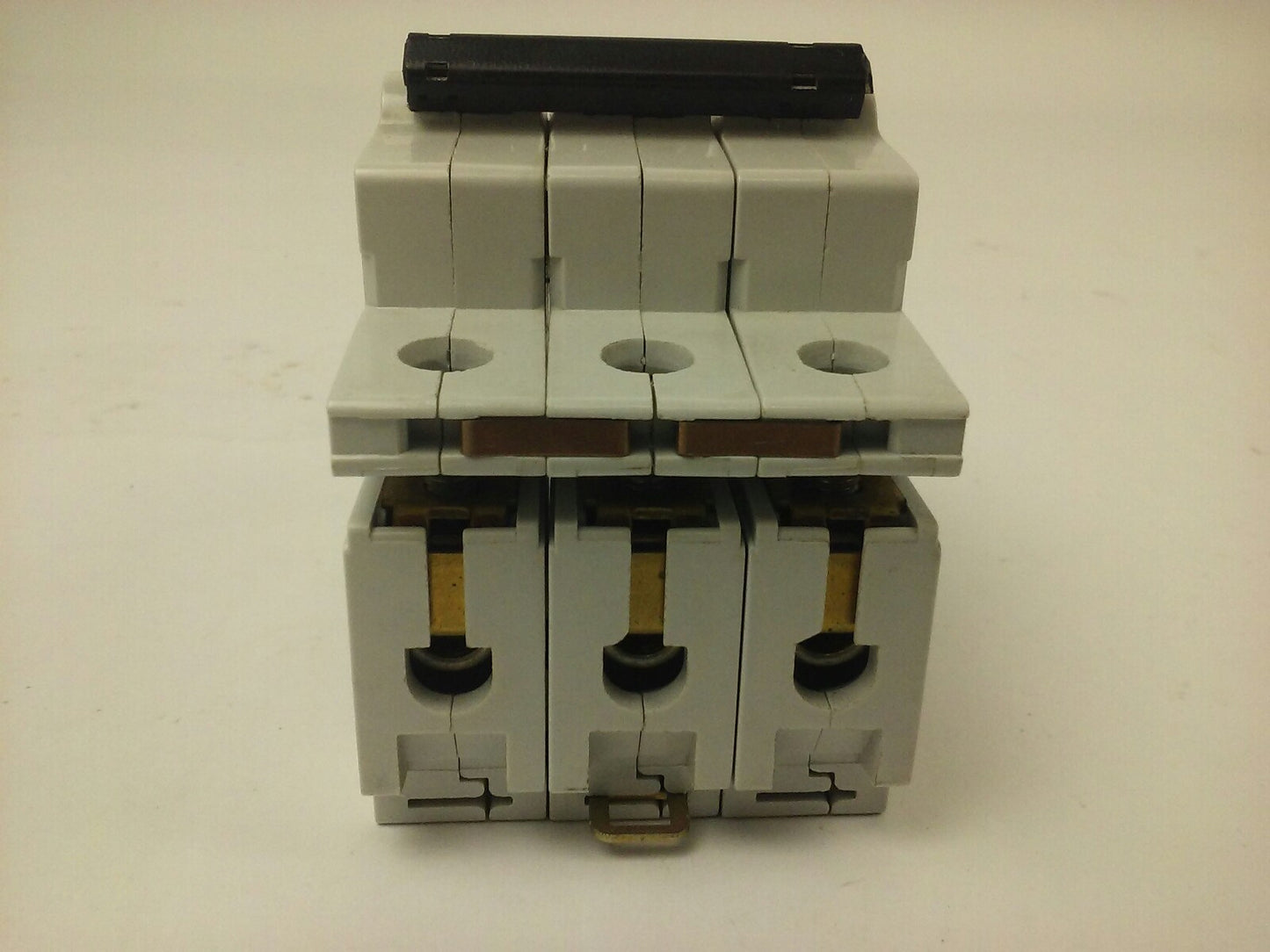 ABB, S253, L 10A, CIRCUIT BREAKER, Nr.15, 3P, 220/380VAC, MAX 240VAC, NEW, S2