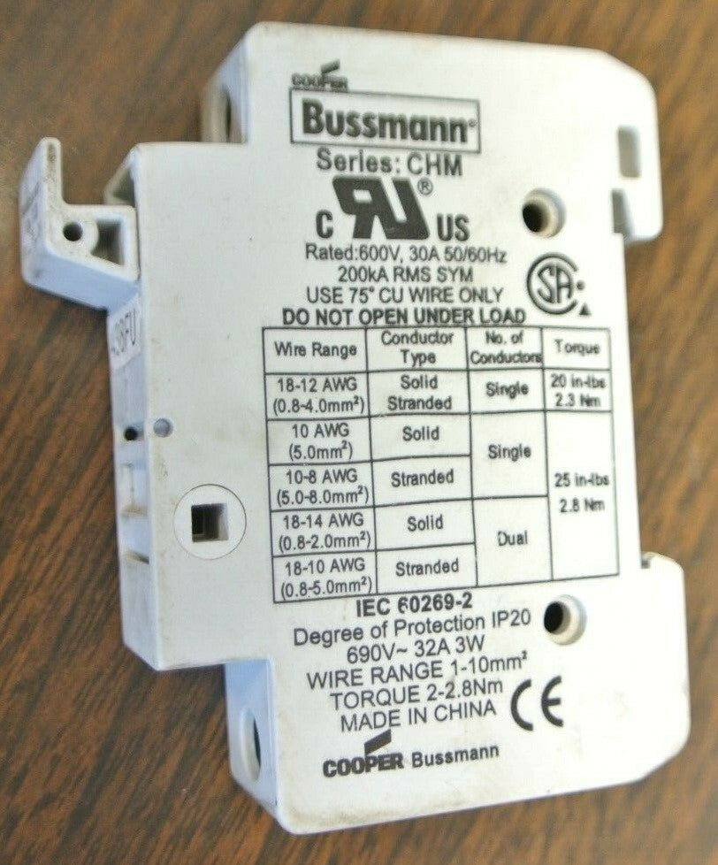 BUSSMANN CHM SERIES FUSE HOLDER / 600V, 30A, 50/60Hz w/o fuses ***LOTOF7***