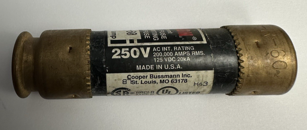 BUSSMANN FUSETRON DUAL ELEMENT TIME DELAY FUSE FRN-R-60 250V LOT OF 4