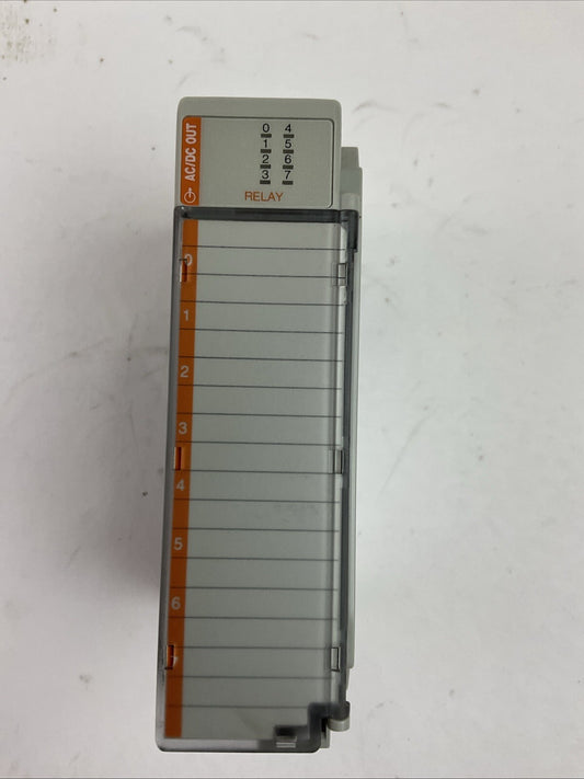 ALLEN BRADLEY 1769-OW8 SER B REV 3 F/W REV 3.1 8PT 5-265VAC 5-125VDC FORM A RELA