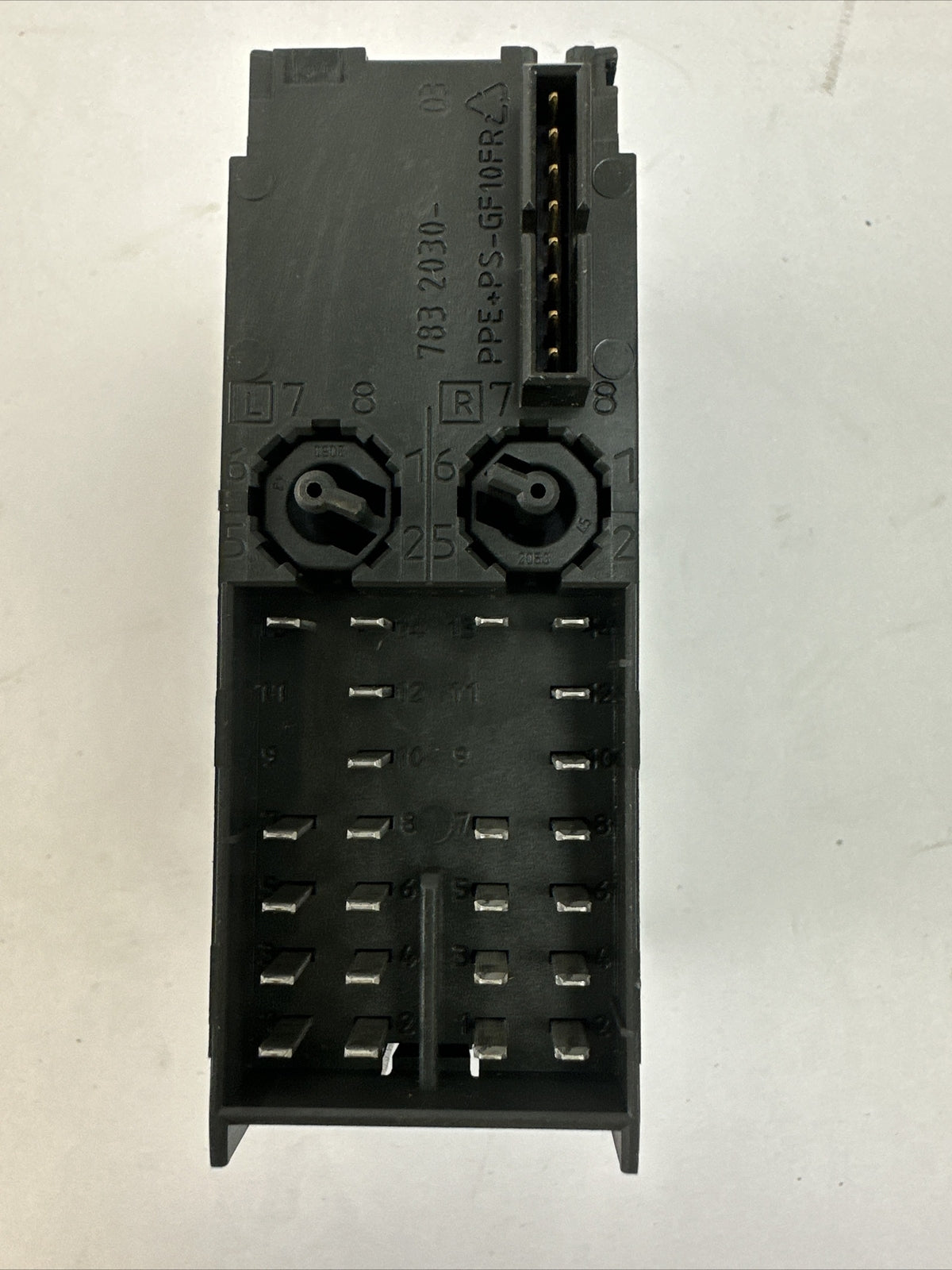 SIEMENS 1P 6ES7 138-4FB03-0AB0 SIMATIC S7 PROFIsafe 4 F-D0 DC24V / 2A MODULE