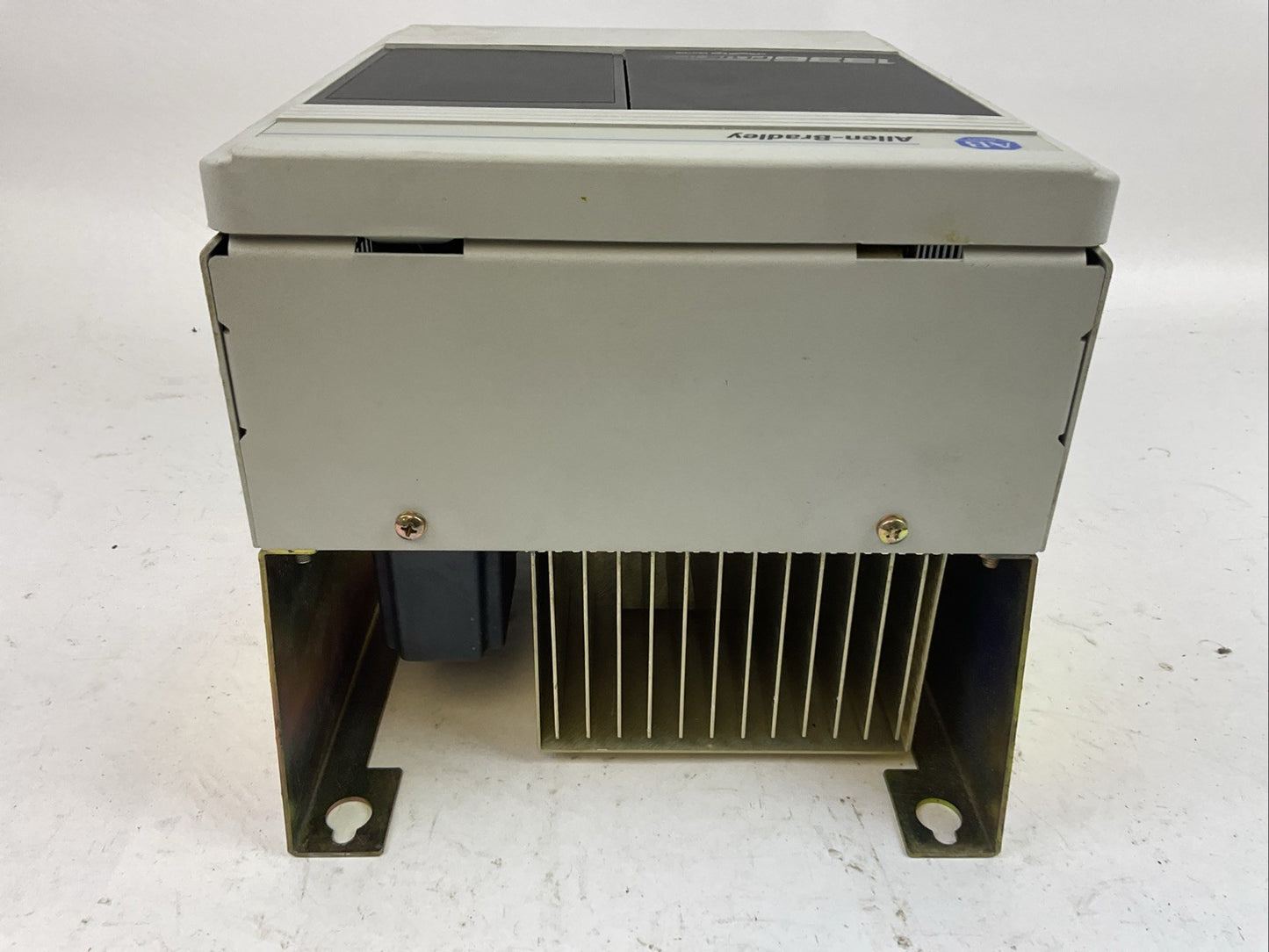 ALLEN BRADLEY 1336F-BRF50-AA-EN SER B 1336 PLUS II SENSORLESS VECTOR DRIVE