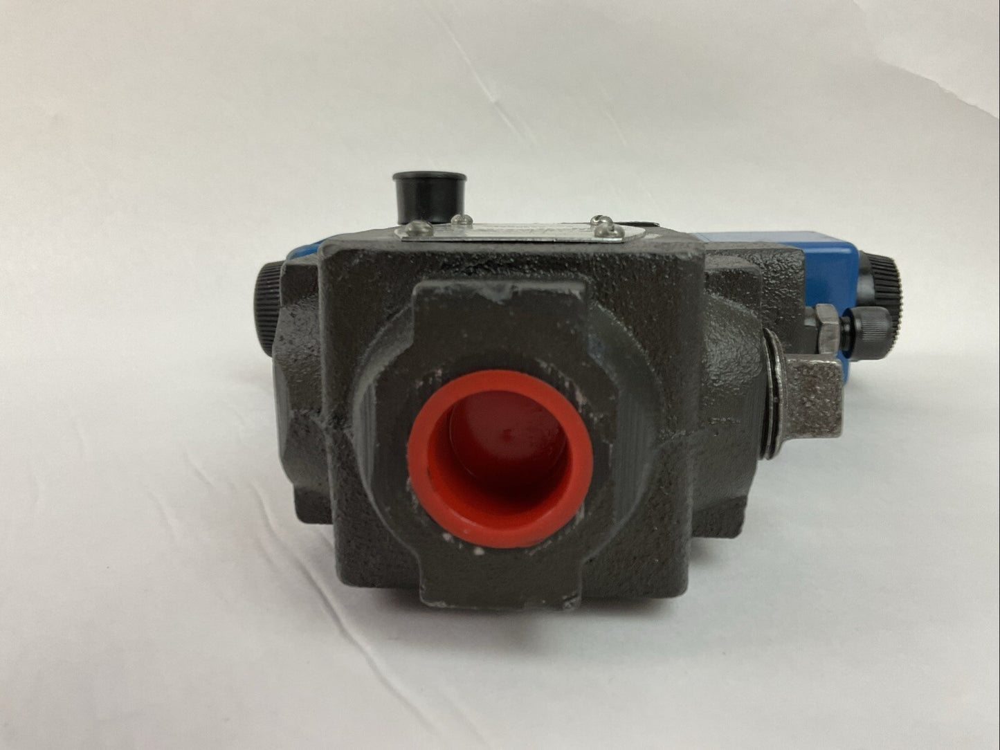 VICKERS CT5-060C-C-M-U-H7-110 SOLENOID CONTROLLED RELIEF VALVE 500-2000PSI