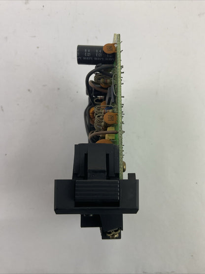 GE FANUC IC610MDL104A DC IN / RELAY OUT 8 CIRCUITS MODULE