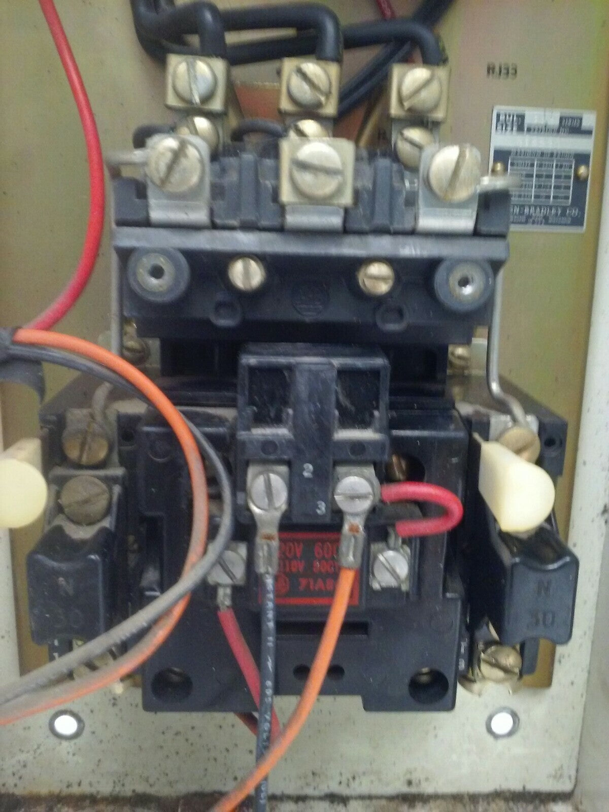 ALLEN BRADLEY SIZE 1 COMBINATION STARTER 872238 SIZE 1 BUL.713 SER. K STARTER