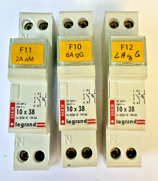 LEGRAND 05818 FUSE HOLDER 10 x 38 100KA 500VAC  ***LOTOF3***