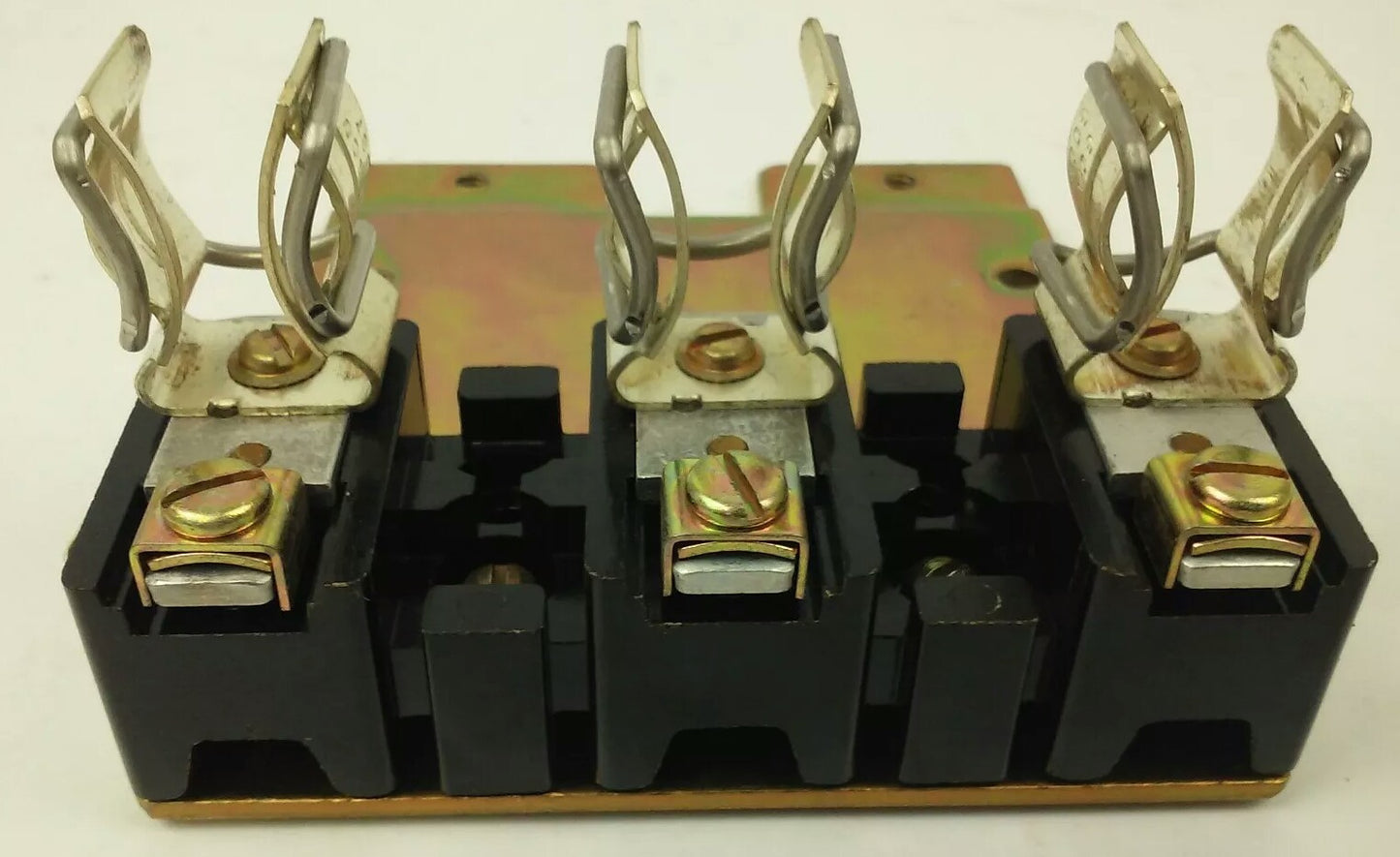 ALLEN BRADLEY 1494F-C663 SER. A,FUSE BLOCK ADAPTER PLATE KIT,60A,600V,W/X-401979