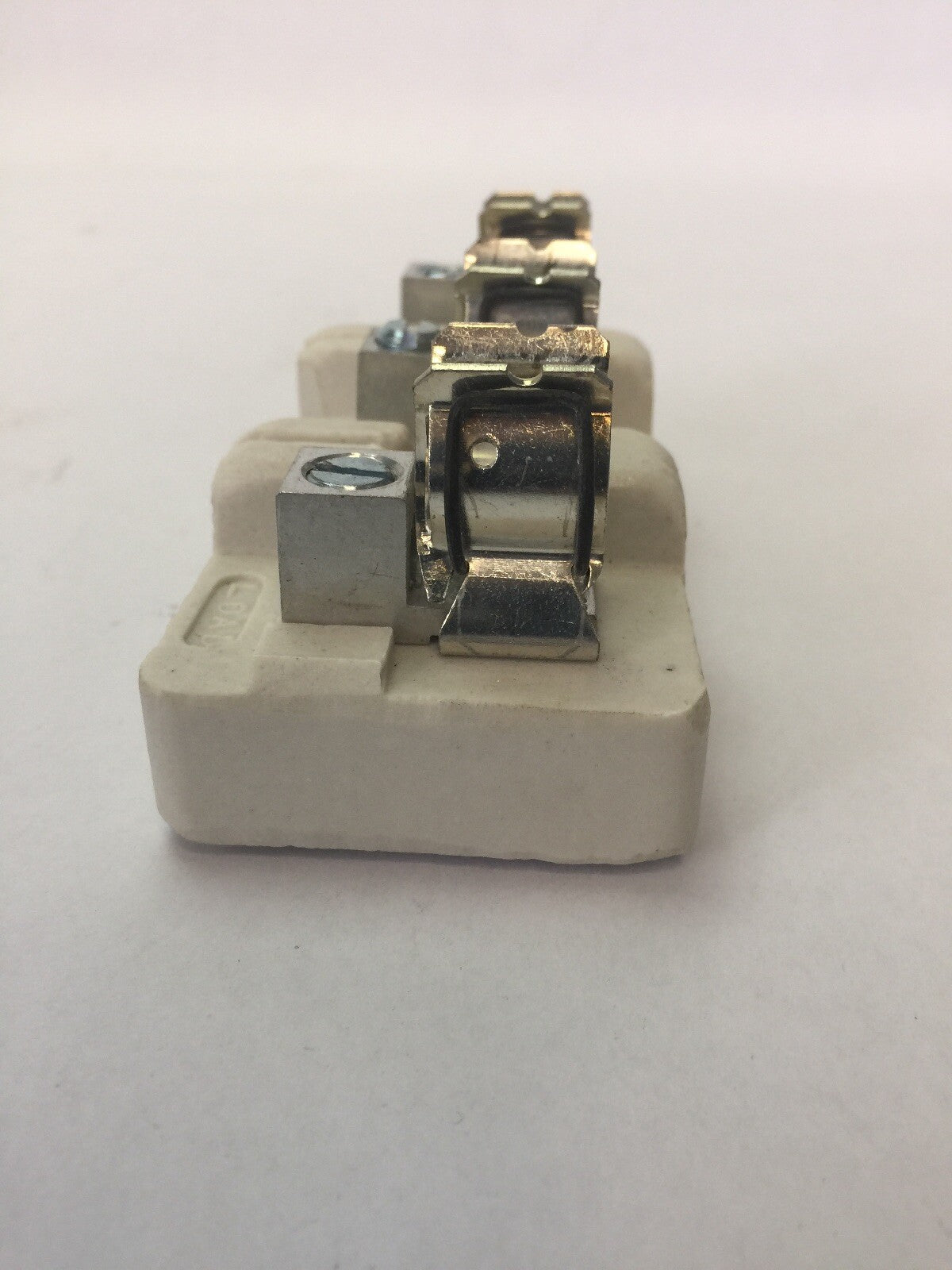 ITE SSK322 FUSE HOLDER