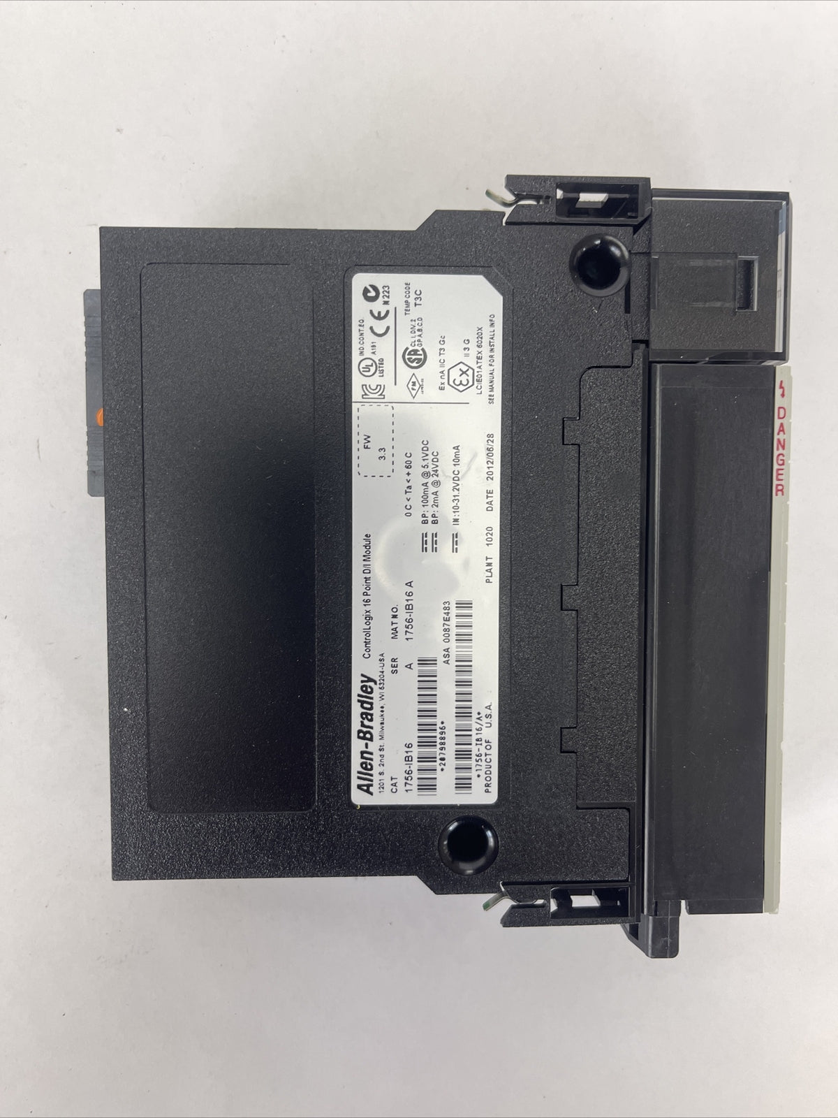 ALLEN BRADLEY 1756-IB16 SER A FW 3.3 CONTROL LOGIX 16 POINT D/I MODULE