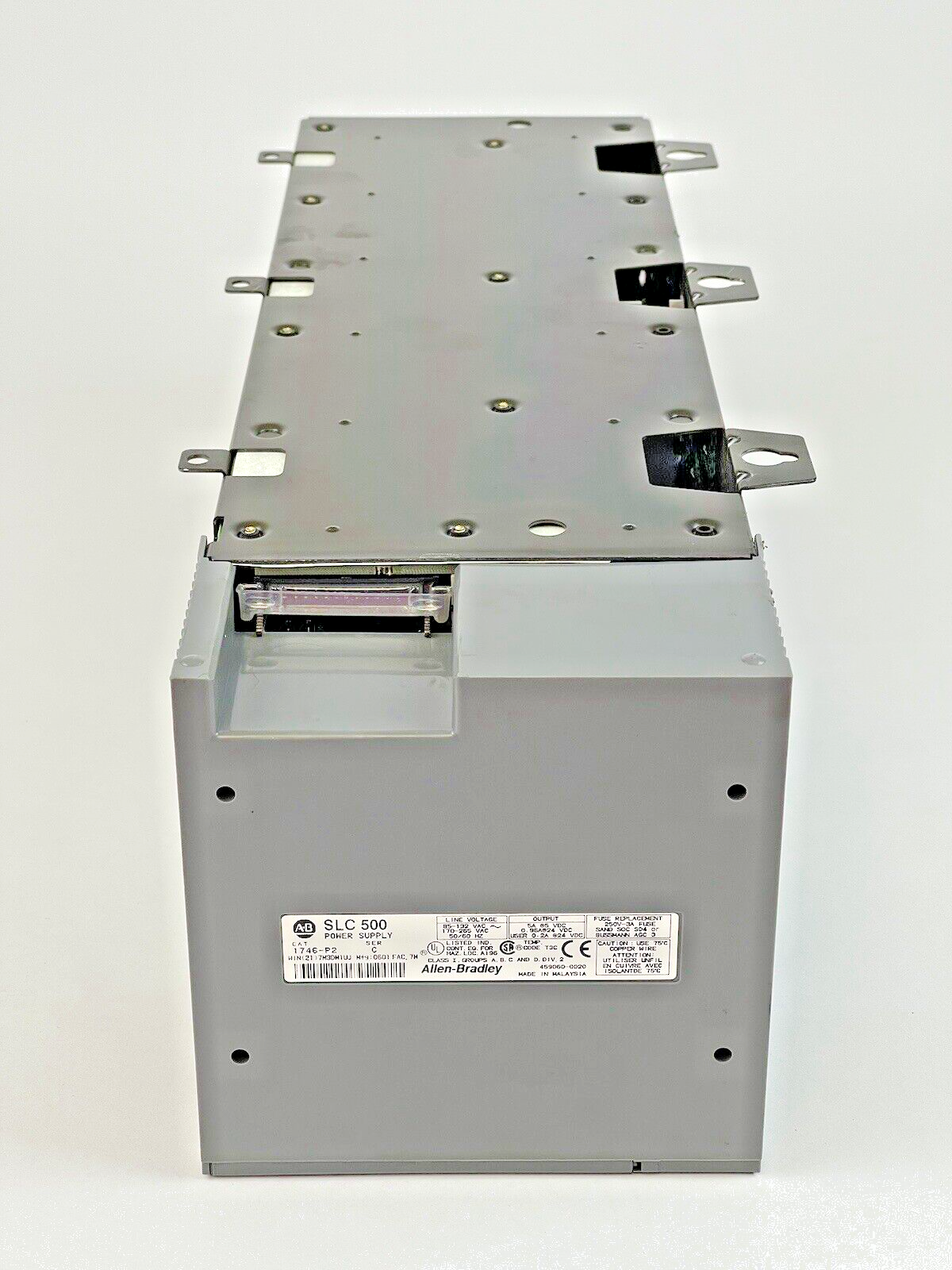 ALLEN BRADLEY - 1746-P2 SER. C -POWER SUPPLY W/ 10 SLOT RACK 1746-A10 & 3 BLANKS
