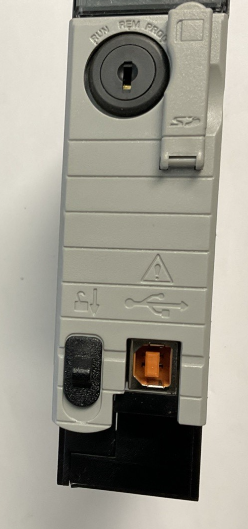 ALLEN BRADLEY 1756-L71 PLC CONTROLLER SER.B 5.1VDC 2MB