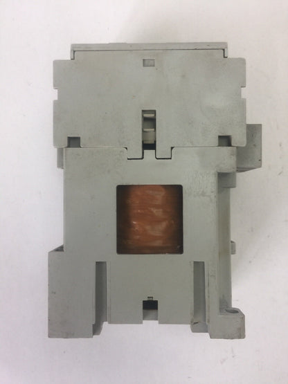 ALLEN BRADLEY 700-CF400D* CONTACTOR  SER A 600VAC 25A COIL 24VDC