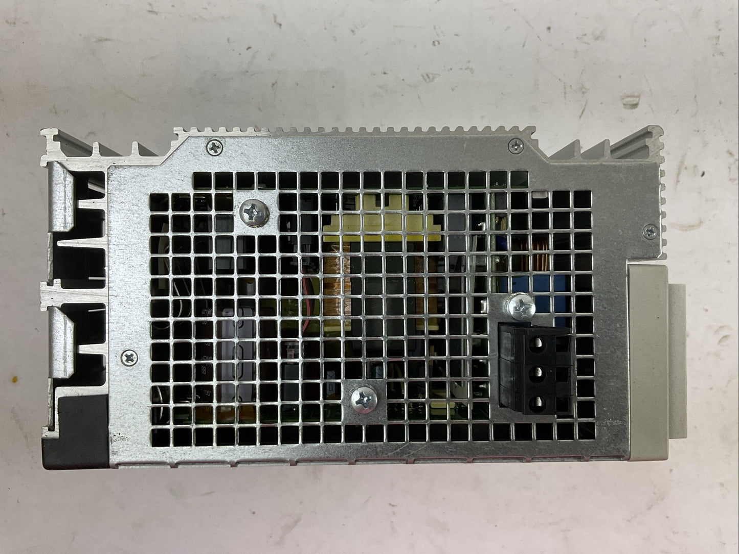 WAGO 787-834 EPSITRON PRO POWER SUPPLY OUT 24VDC 20A IN 110-240VAC 5.1-2.3A
