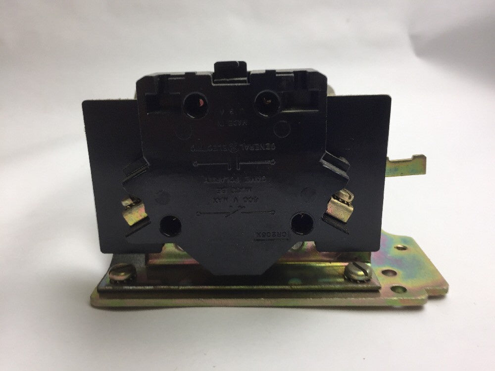 GE CR205X300B AUX CONTACT KIT 1 NC FOR CR205-CR208 DEVICES NEMA SIZE 3