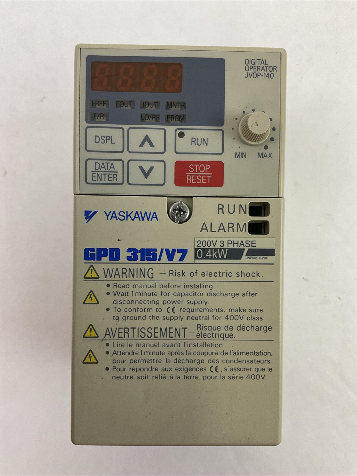 YASKAWA CIMR-V7AM20P2 AC DRIVE OUTPUT 3PH 0-230VAC 0-400HZ 1.6A INPUT 200-230VAC