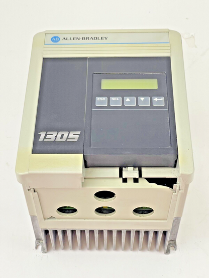 ALLEN BRADLEY - 1305-BA02A SER. A - AC VARIABLE SPEED DRIVE -380-460V,1.6A,.75HP