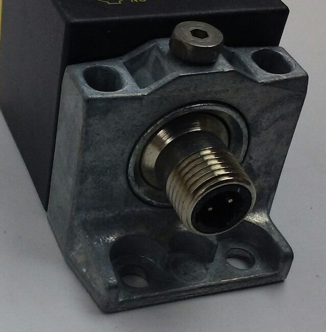 Turck Bi15-CK40-ADZ30X2-B3131/S34 Proximity Sensor (NEW SURPLUS)
